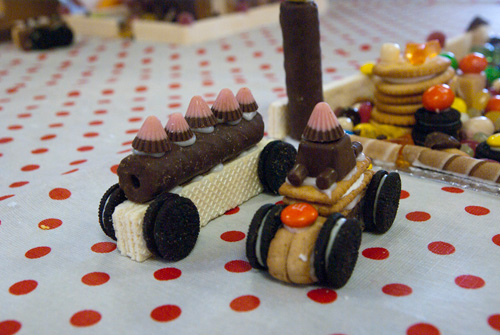 12月ワークショップ：お菓子の家2012